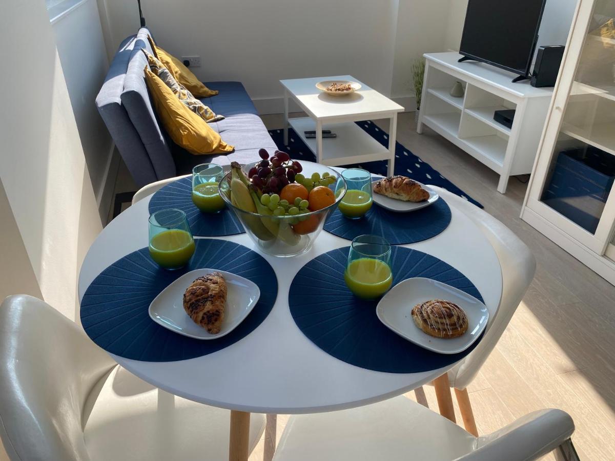 ميلتون كينيز Central Location, Parking, Wi-Fi, Modern Apartment المظهر الخارجي الصورة